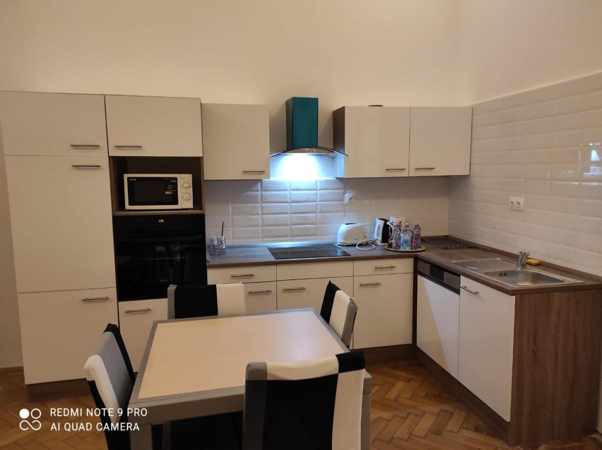 Zonaflat - Opera Appartement Boedapest Buitenkant foto