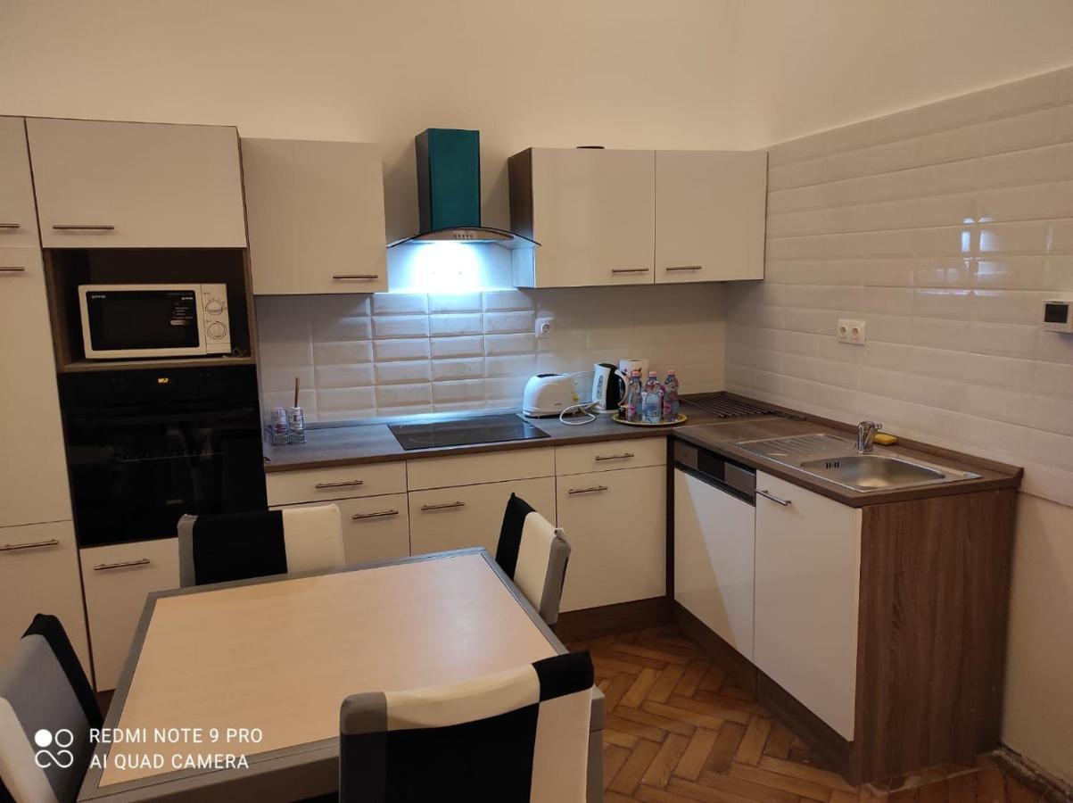 Zonaflat - Opera Appartement Boedapest Buitenkant foto