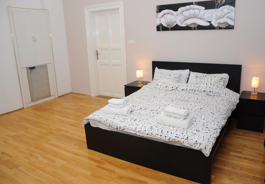Zonaflat - Opera Appartement Boedapest Buitenkant foto